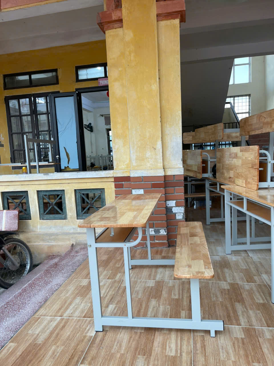 Nội thất lớp học Bãi Sậy 2
