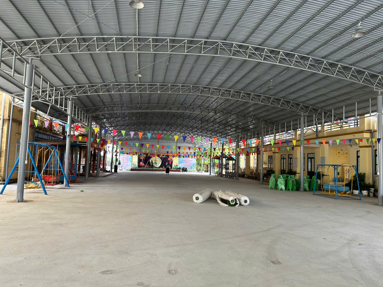 Thiết bị Trường Mầm non Hồng Quang 4